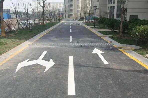 蘇州道路劃線一般什么樣的單位能做，馬路上劃線是哪個部門？